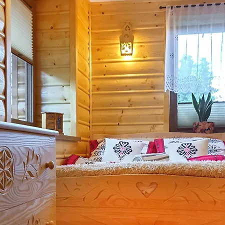 2 Bedroom Gorgeous In Semesterbostad *